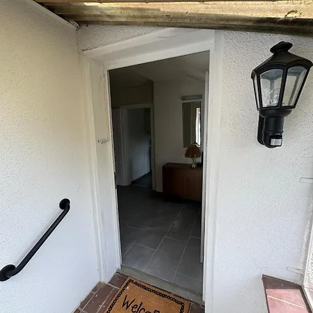 Big House With Bigger Garden 5 Minutes To Expo * Hannover